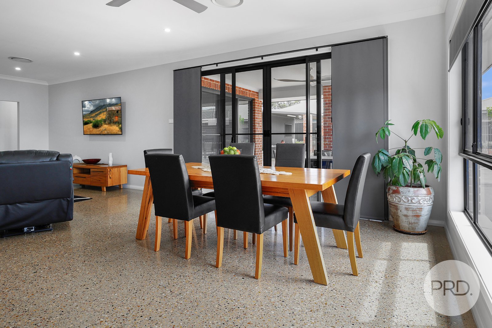 15 Matilda Place TAMWORTH 10