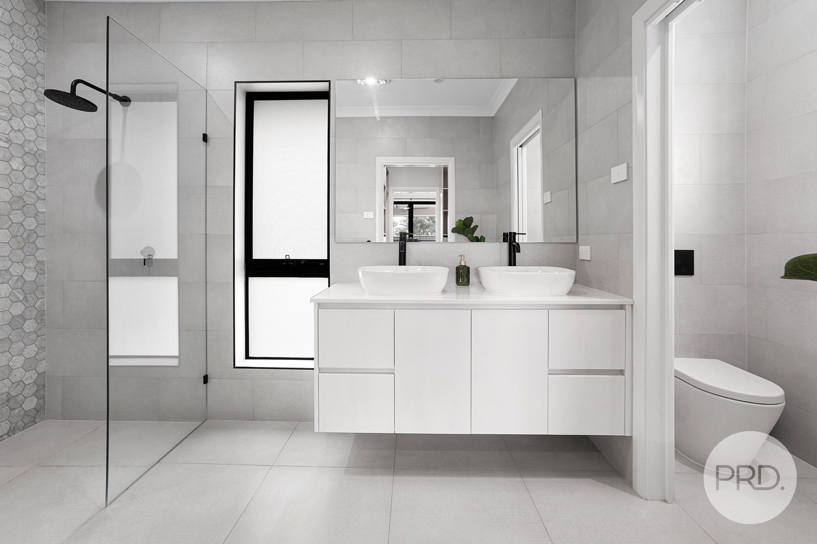 15 Matilda Place TAMWORTH 19