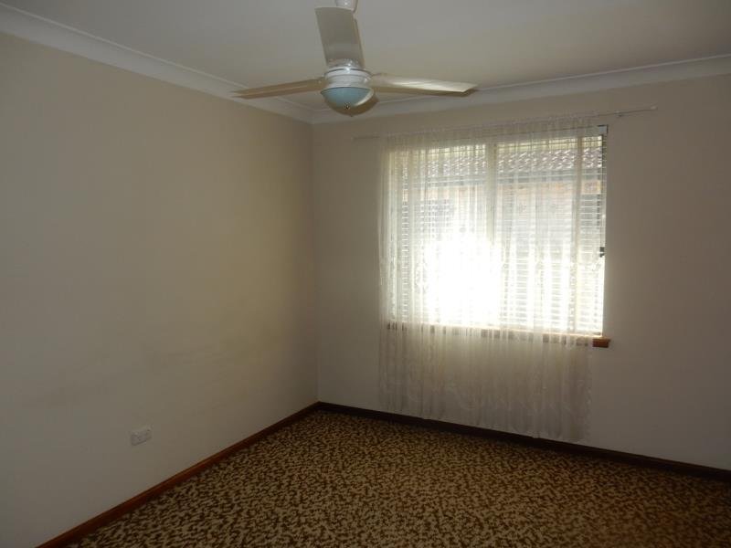 1/5 May Lane TAMWORTH 5