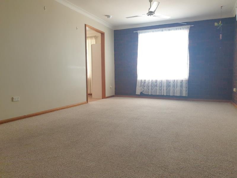 1/5 May Lane TAMWORTH 6