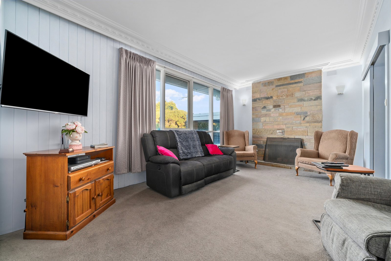 Gallery: 15 Mckenna Road