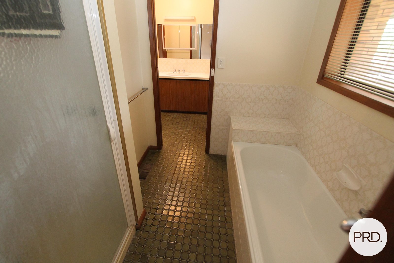 15 McMillan Road BROOMFIELD 14