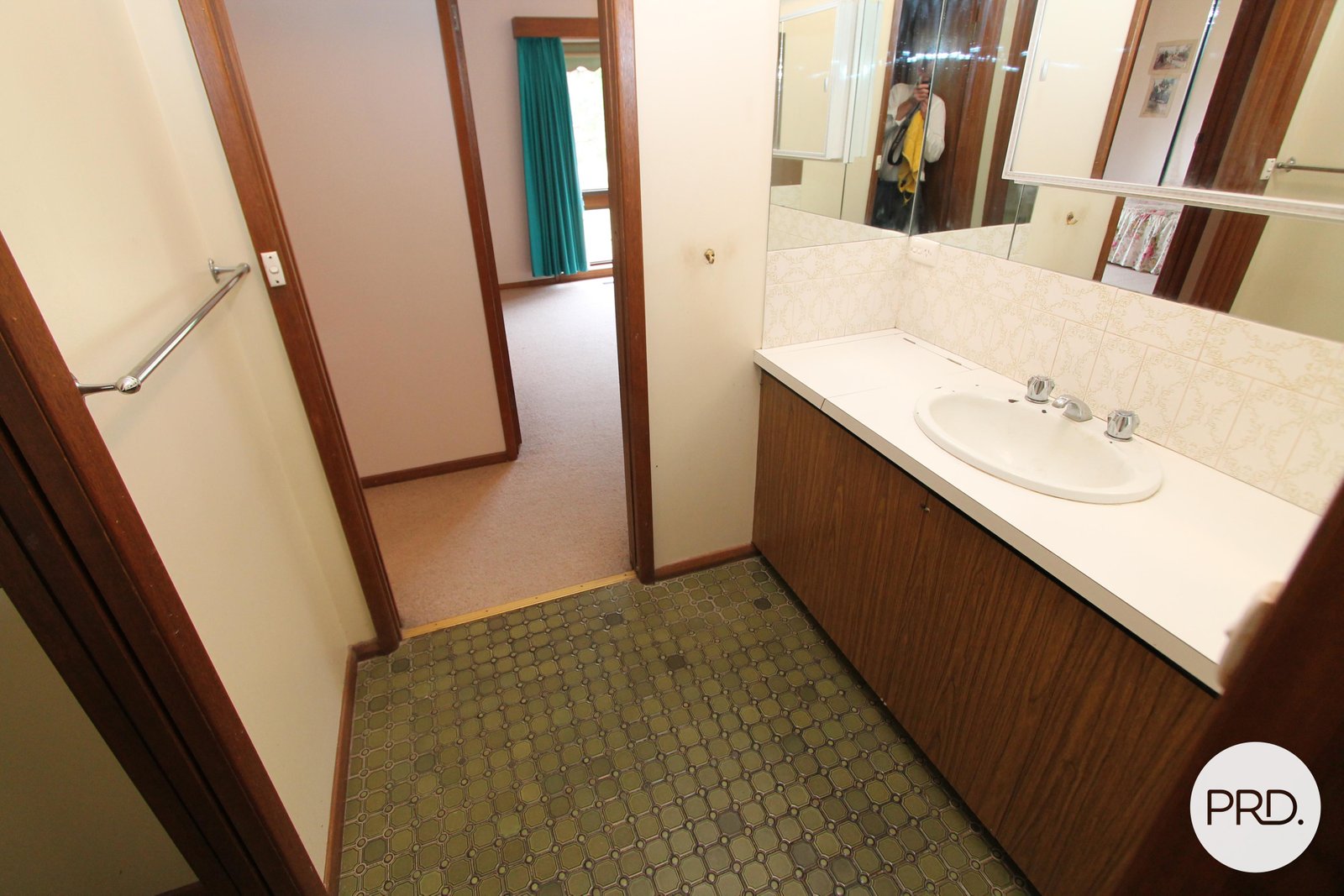 15 McMillan Road BROOMFIELD 16