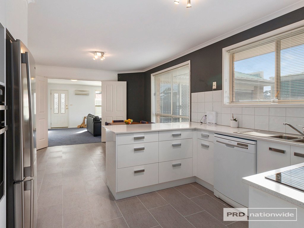 15 Melaluka Court BRIGHTON 10