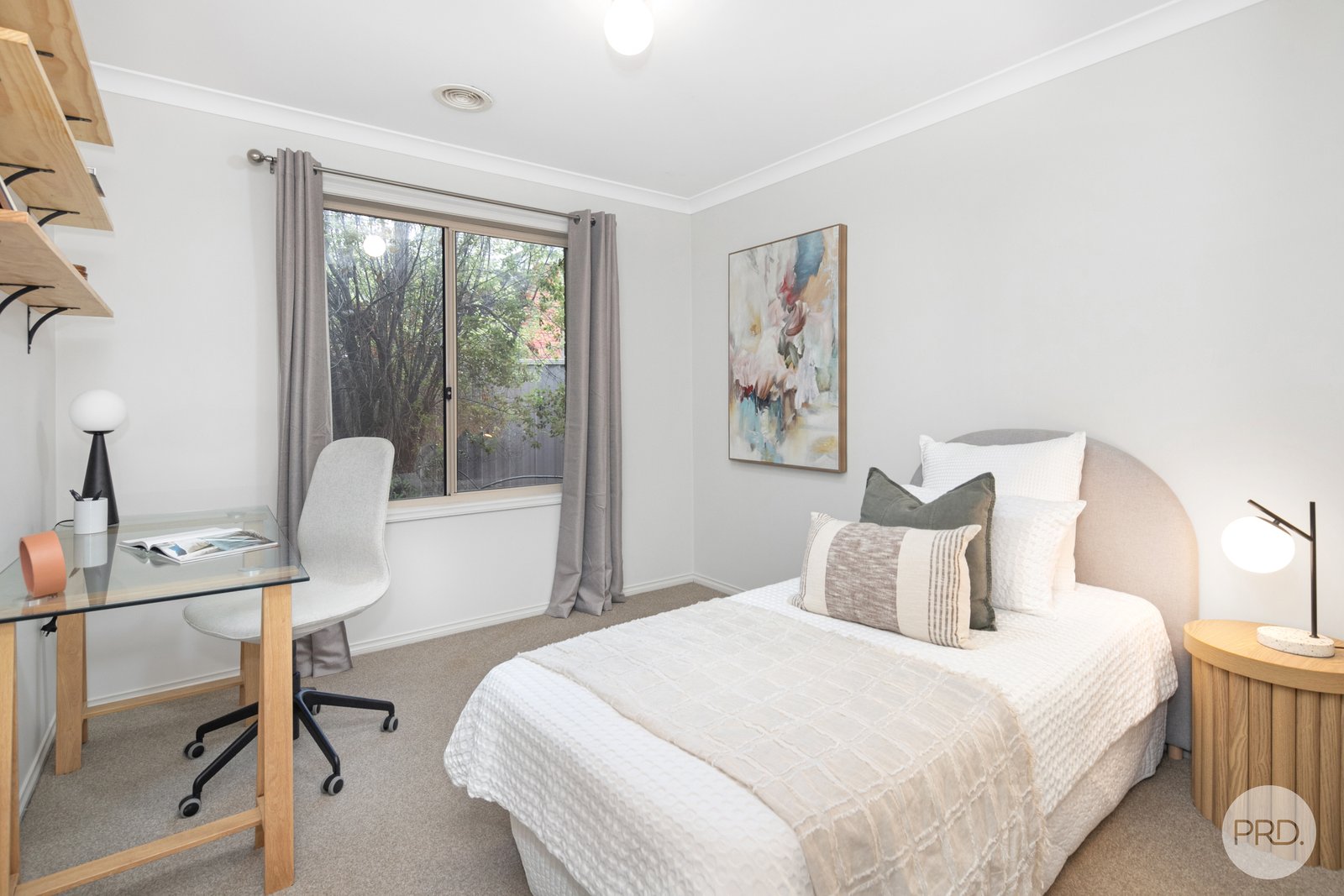 15 Menhennet Drive DELACOMBE 11