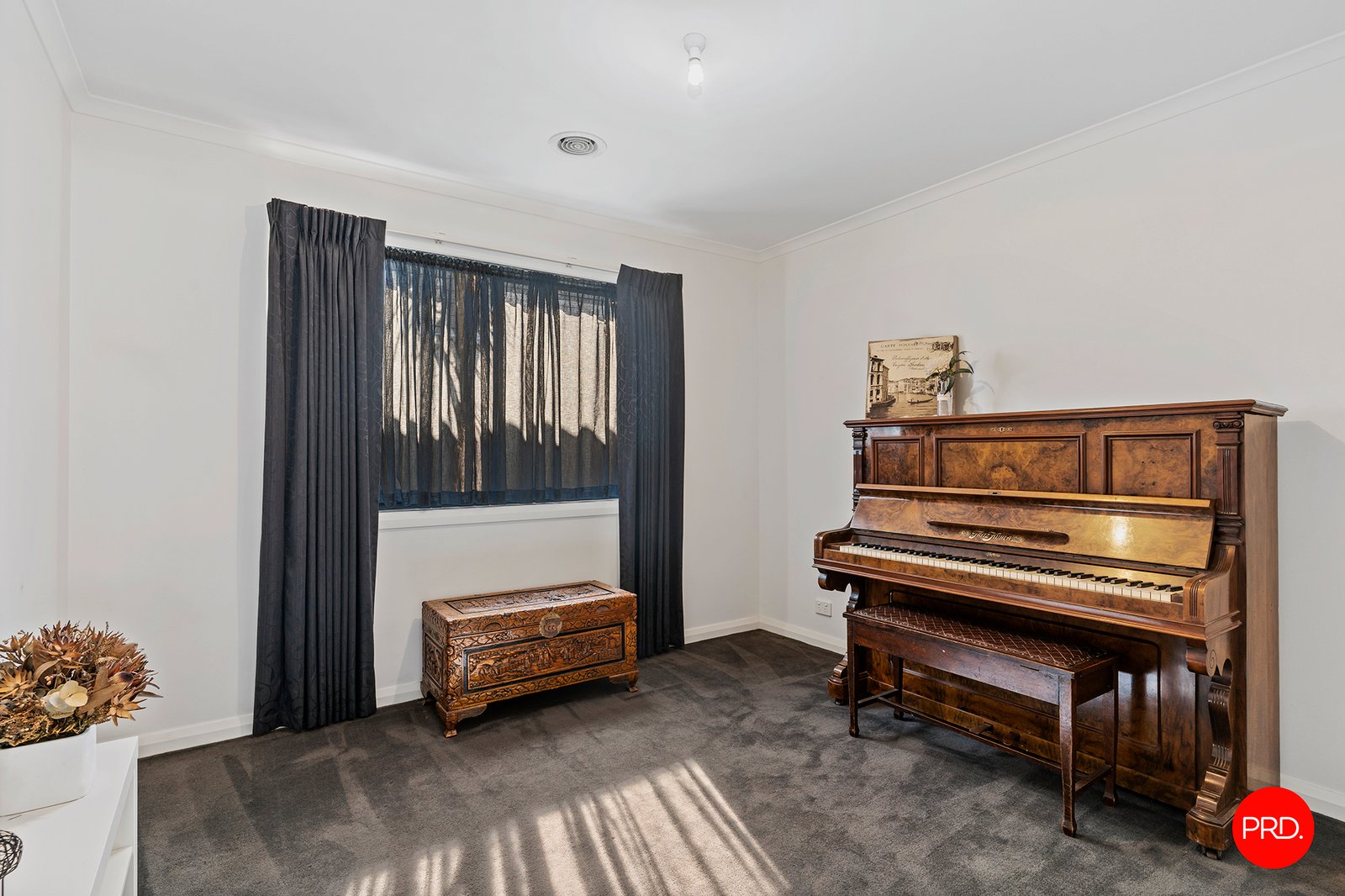 15 Metropolitan Drive EAGLEHAWK 15