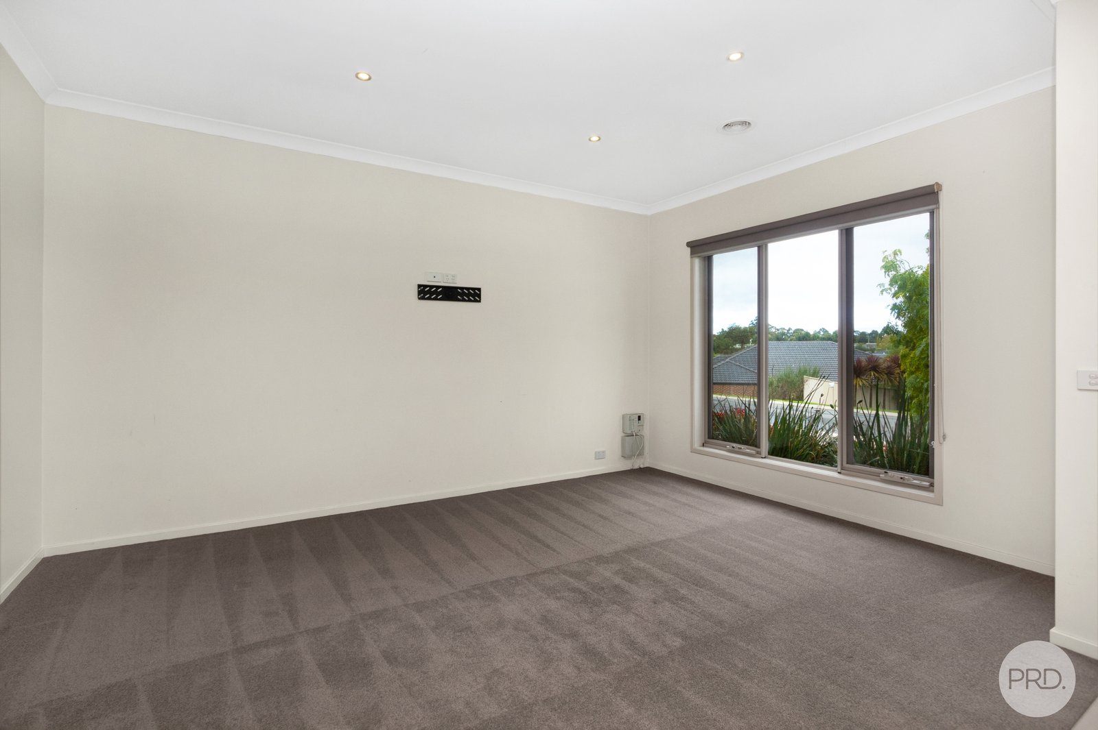 15 Middlin Street BROWN HILL 7