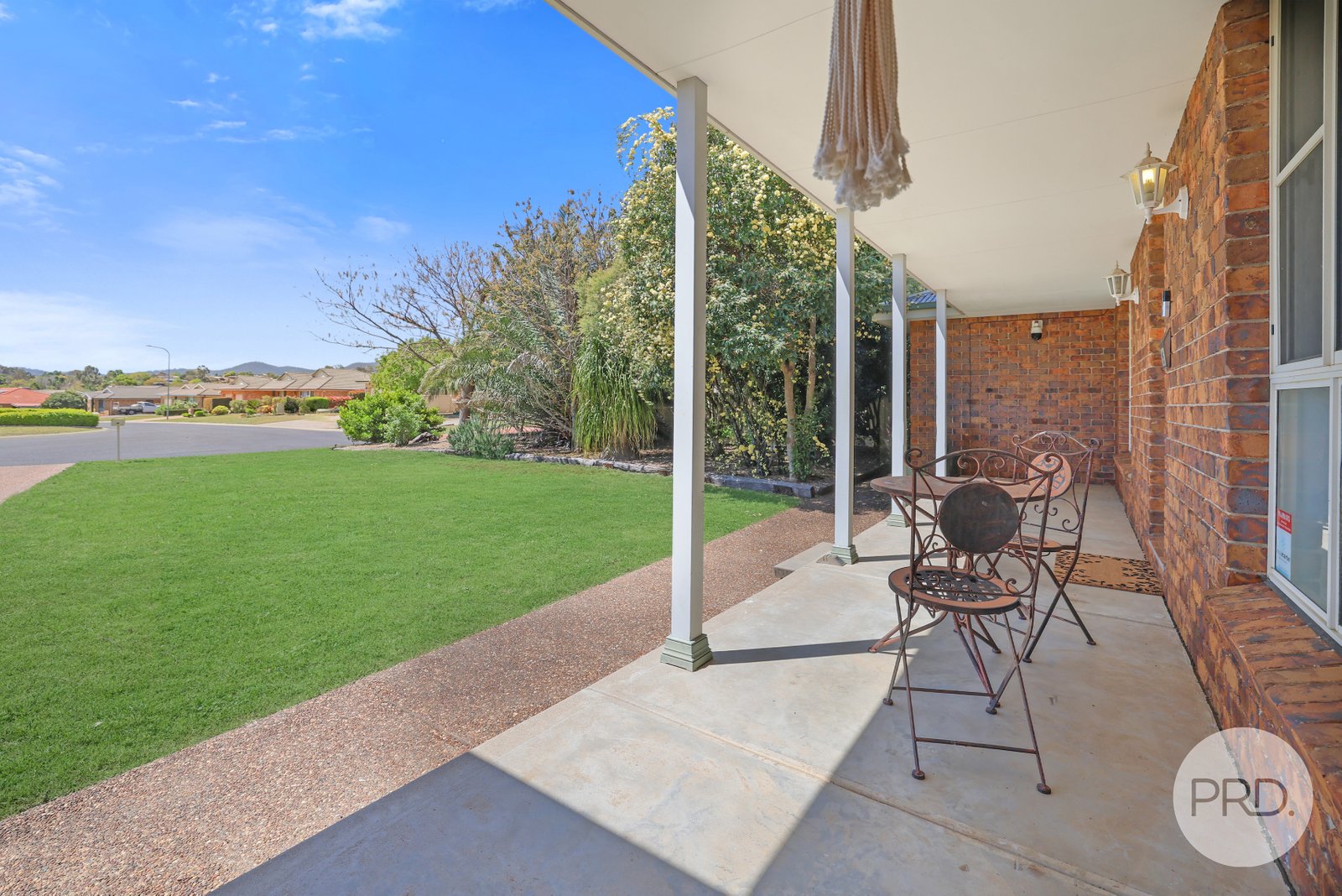 15 Milpara Court TAMWORTH 4