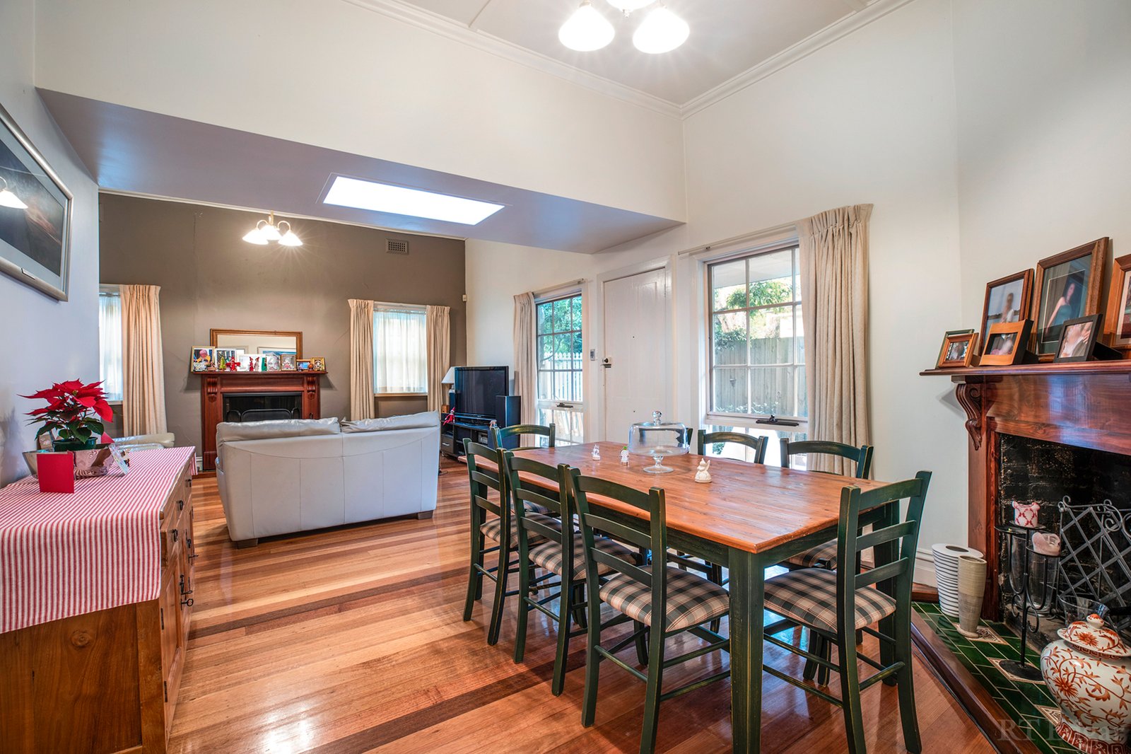 Real Estate and Property in 15 Molesworth Street, Kew, VIC