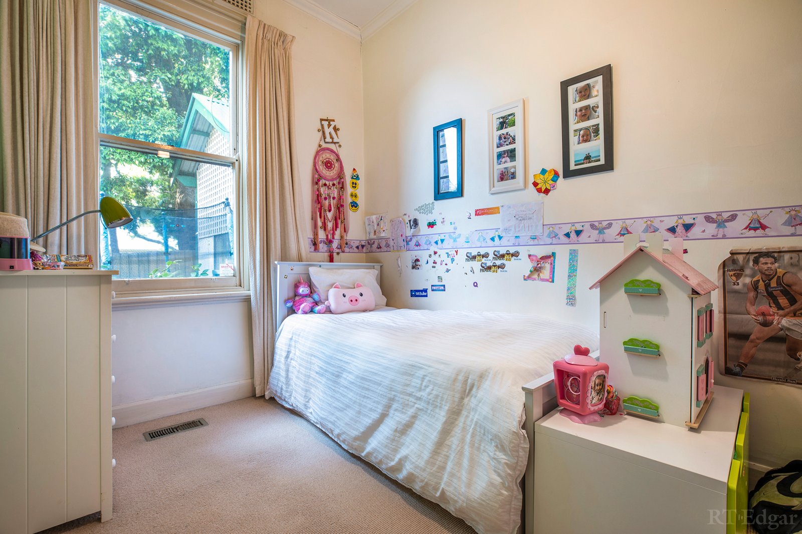 Real Estate and Property in 15 Molesworth Street, Kew, VIC