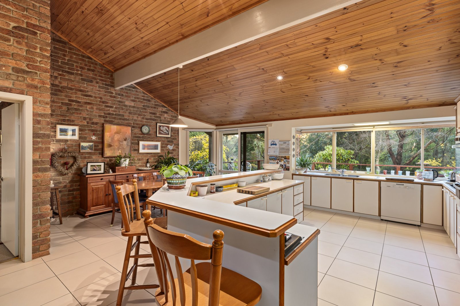 Gallery: 15 Mount Helen Drive