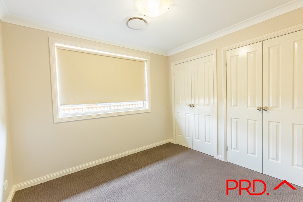 15 Mountain Gum Road TAMWORTH 11