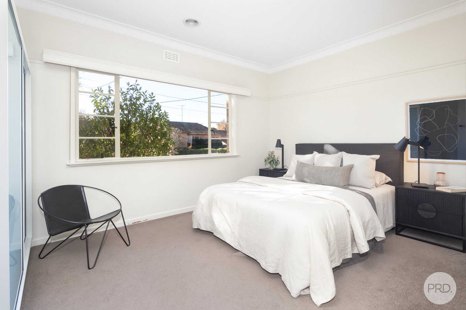 15 Muir Crescent NEWINGTON 10