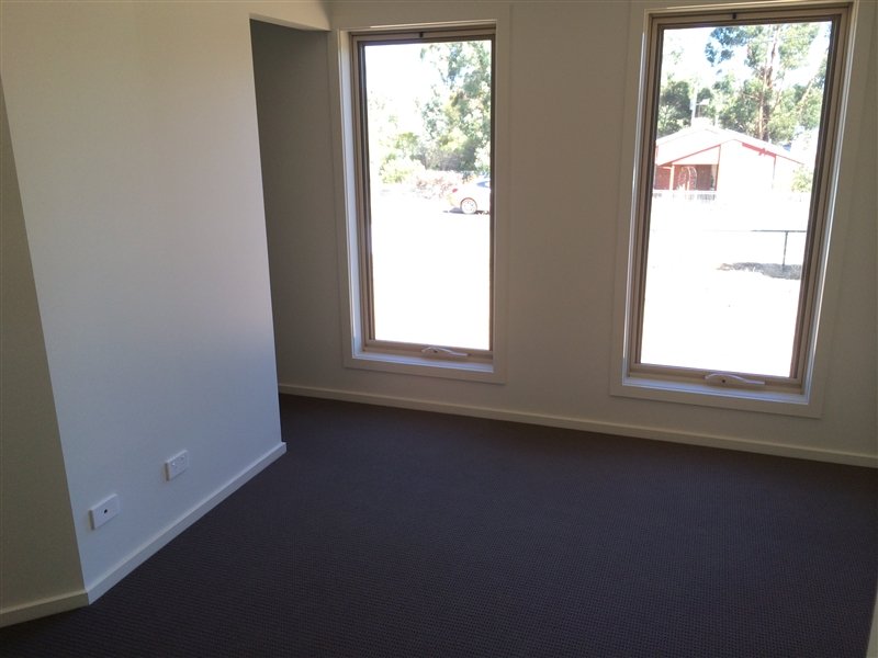 15 Muir Street KANGAROO FLAT 3