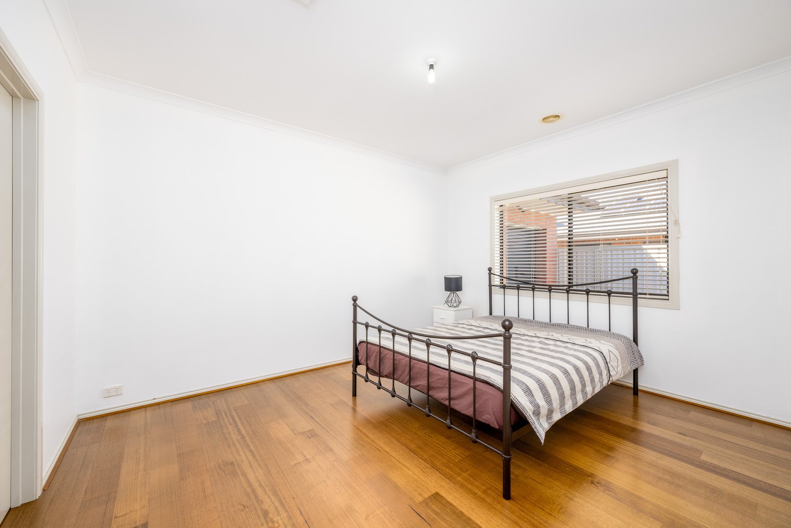 15 Musgrove Drive MOOROOPNA 13