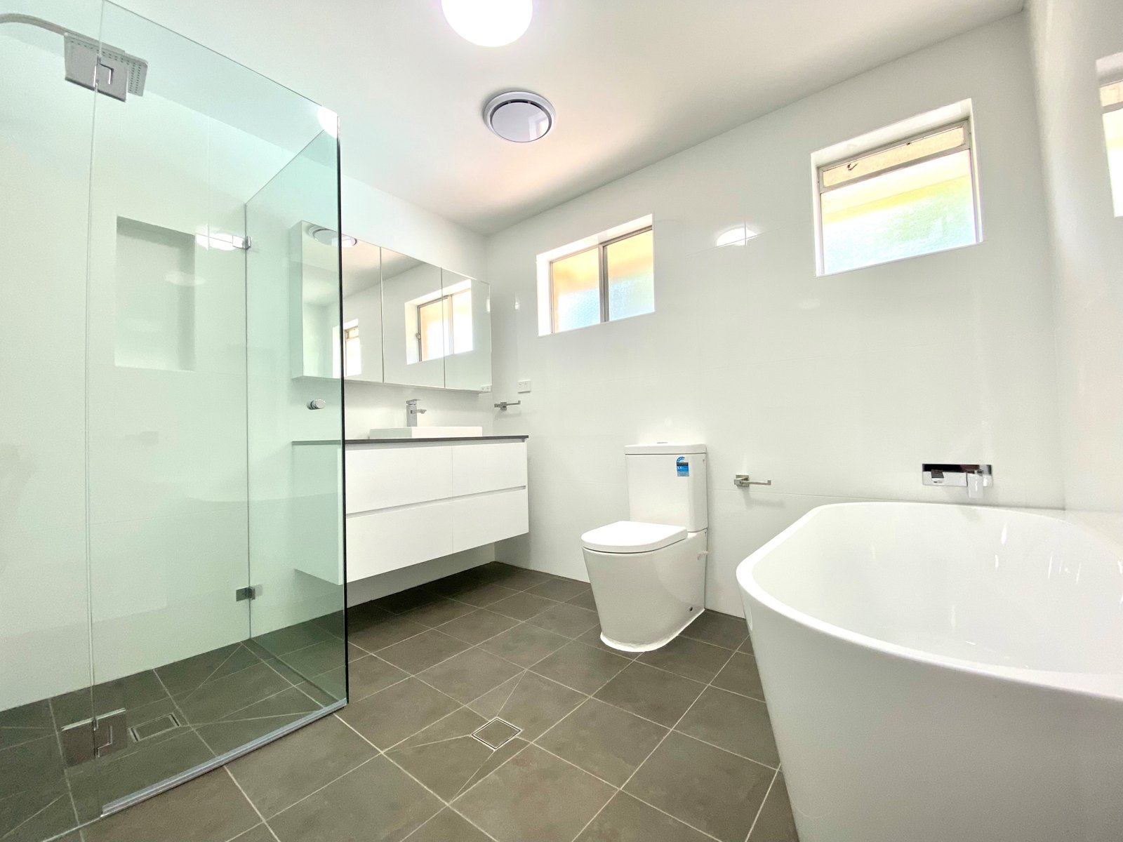 15 Nancy Street TAMWORTH 4