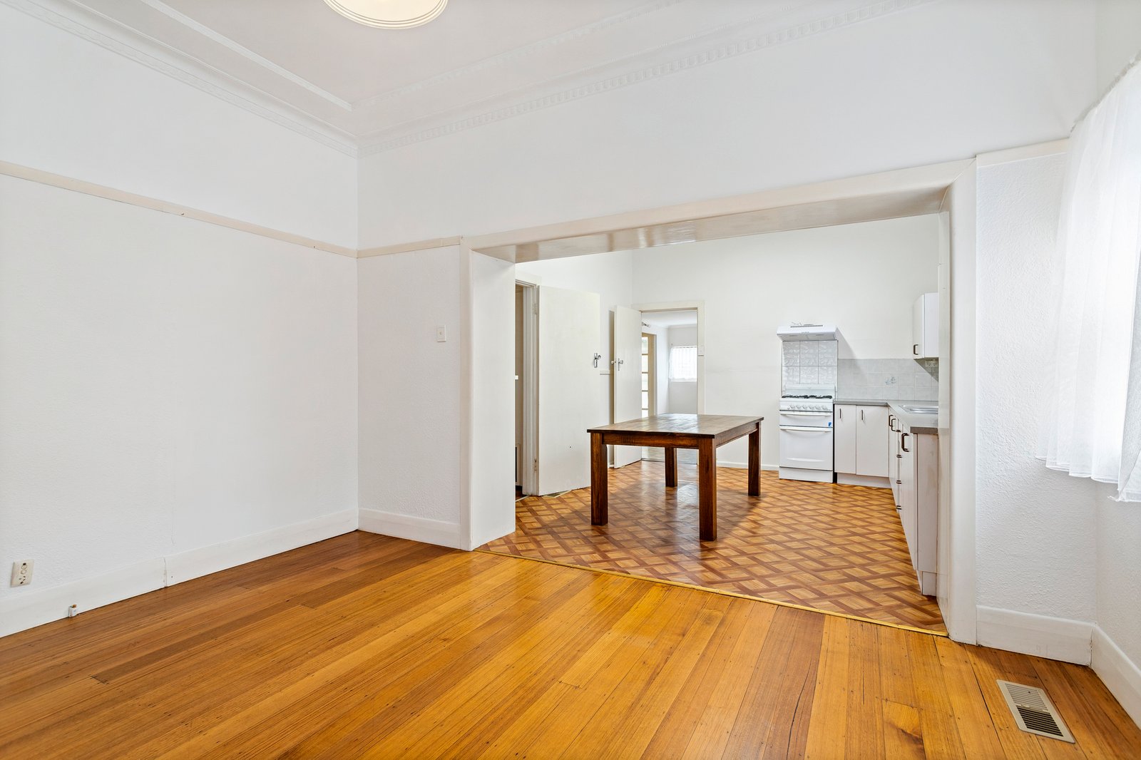 Gallery: 15 New Street