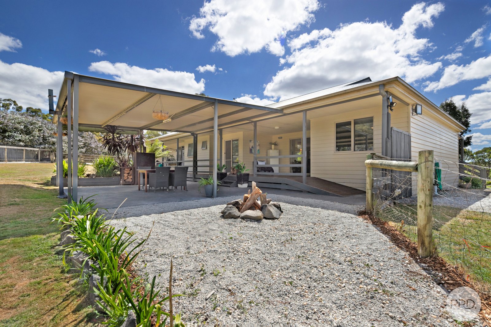 15 Noble Street SMYTHESDALE 11