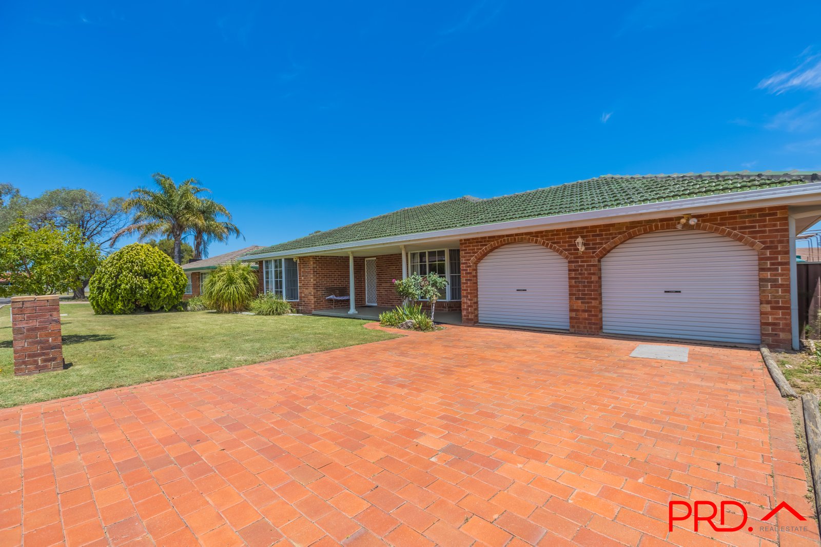 15 Noonga Crescent TAMWORTH 3