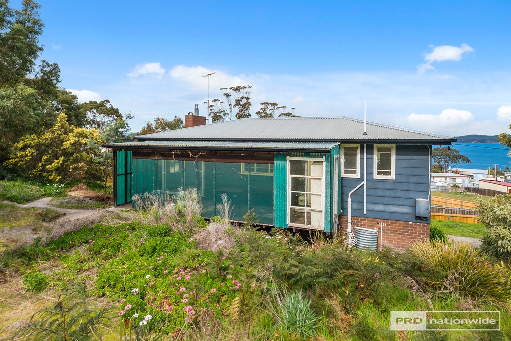 15 Norfolk Crescent PRIMROSE SANDS 16