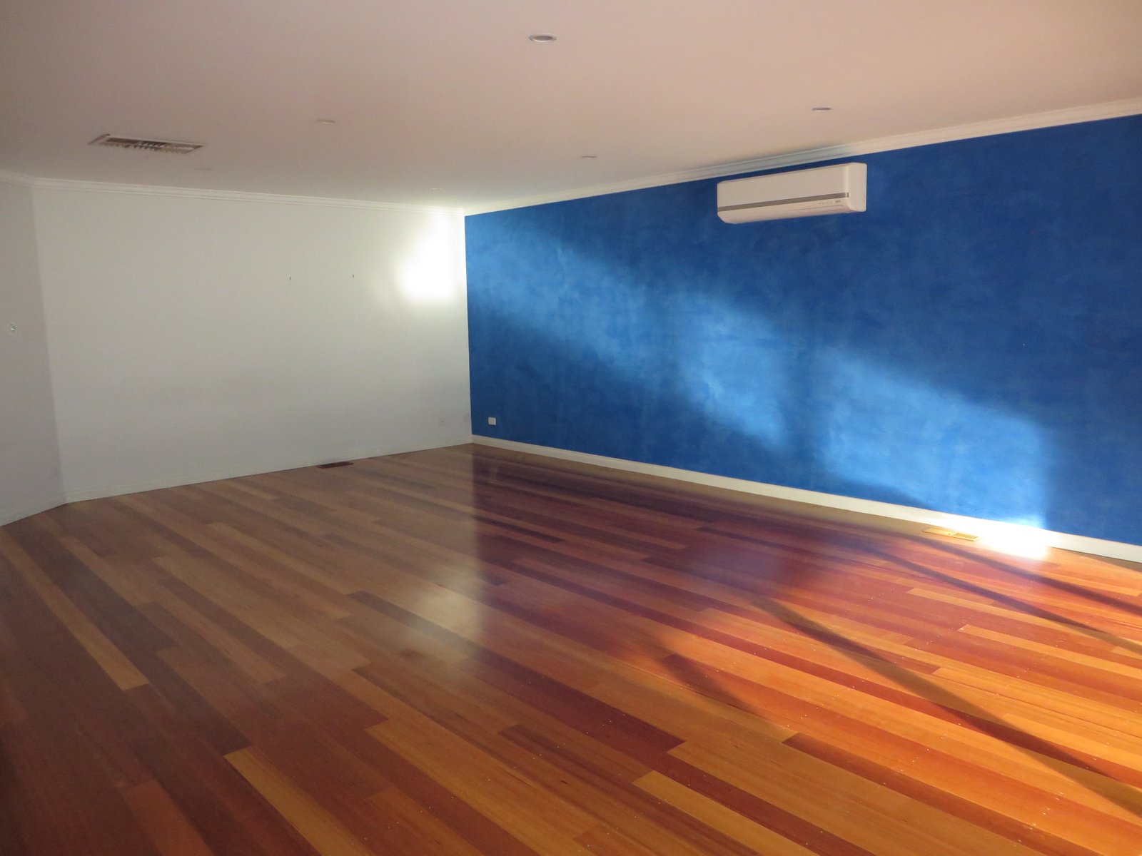 Gallery: 15 Oak Street