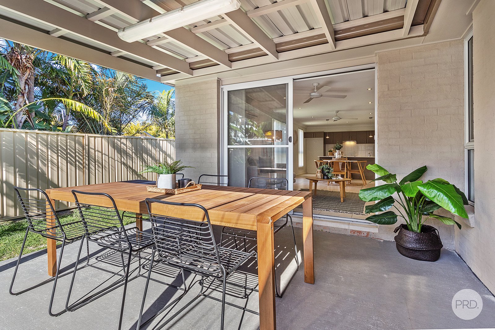 15 Oasis Close SOLDIERS POINT 13