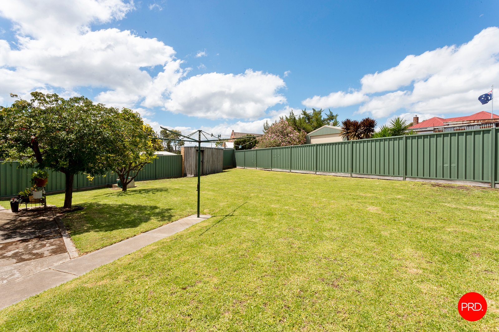 15 Oliver Court LONG GULLY 3