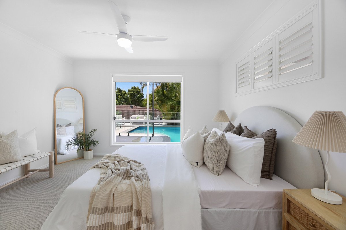 15 Orchna Street Burleigh Heads 16