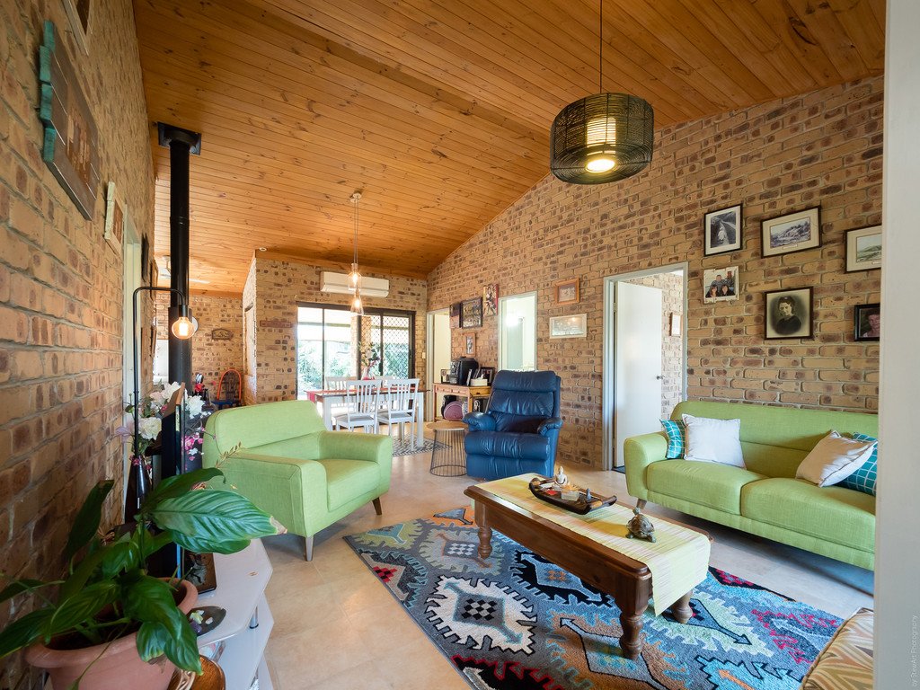 15 O'Regan Drive CRAIGNISH 7