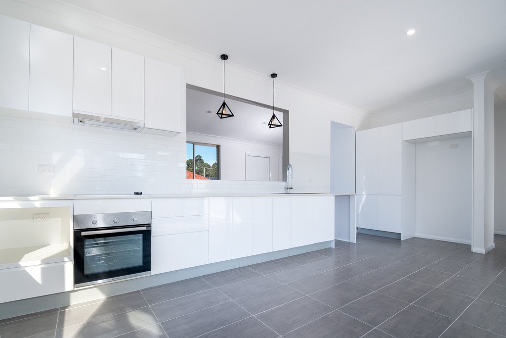 15 Oxford Road DAPTO 2