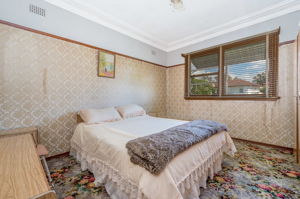 15 Oxford Road DAPTO 5