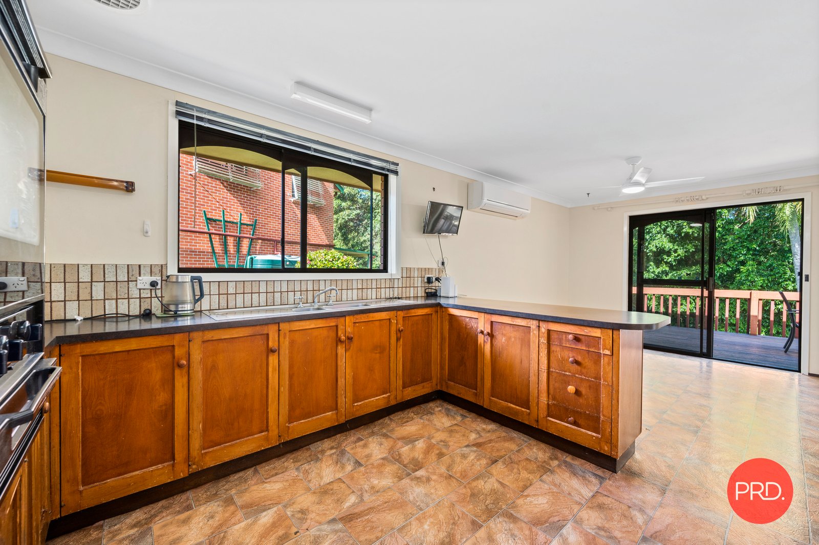 15 Oxley Place COFFS HARBOUR 6
