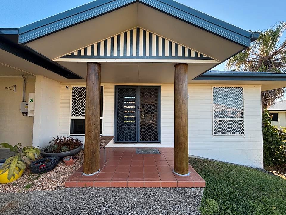 15 Palmview Court RURAL VIEW 1