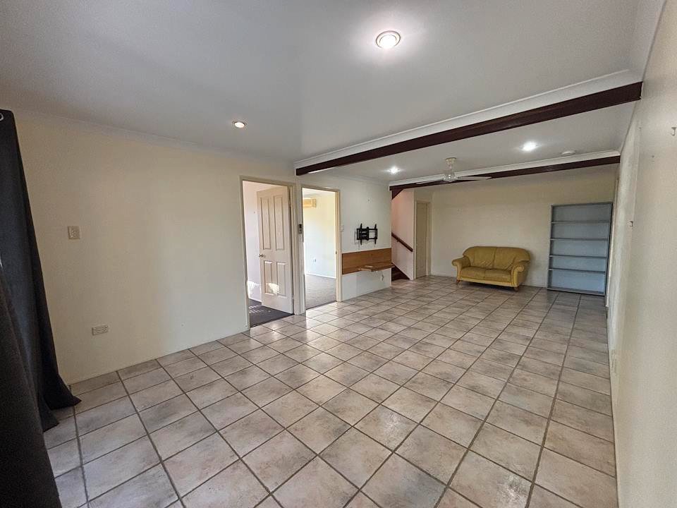 15 Palmview Court RURAL VIEW 9