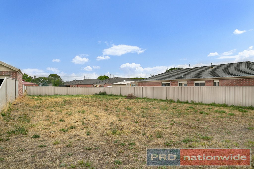 15 Parkgate Lane SEBASTOPOL 1