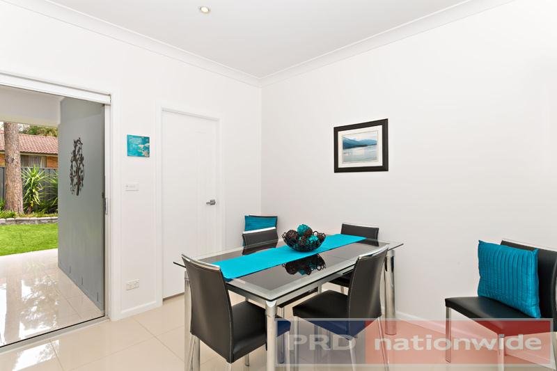 15 Penrose Avenue EAST HILLS 4