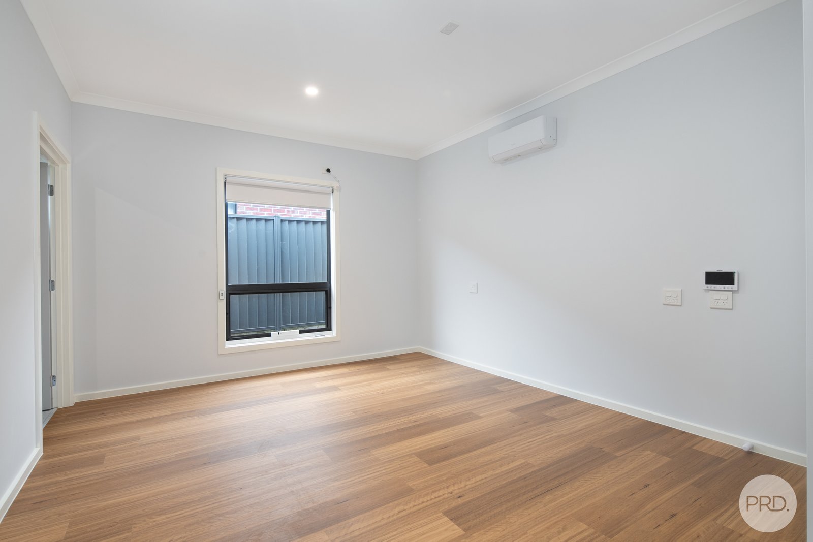 15 Pernonie Street LUCAS 12