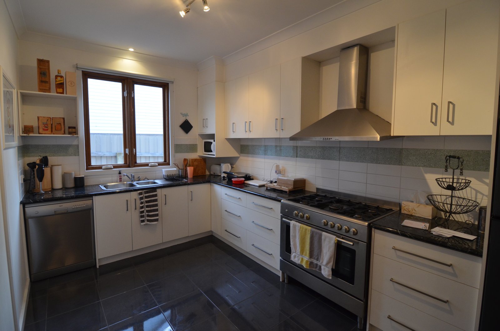 Gallery: 15 Perth Street