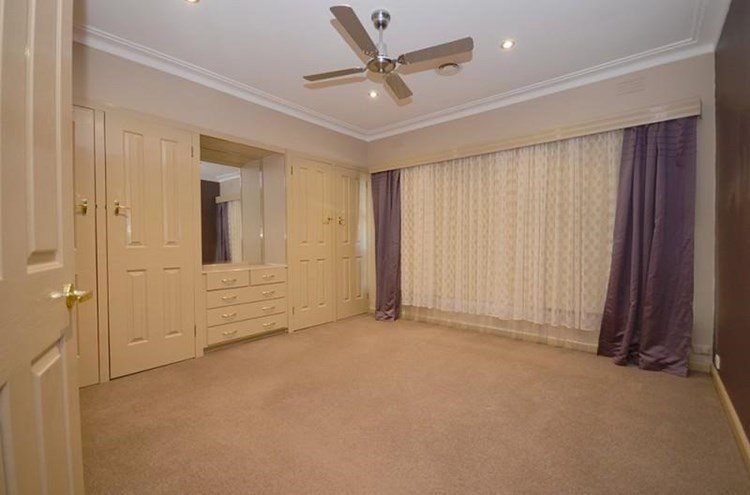Gallery: 15 Pevensey Street