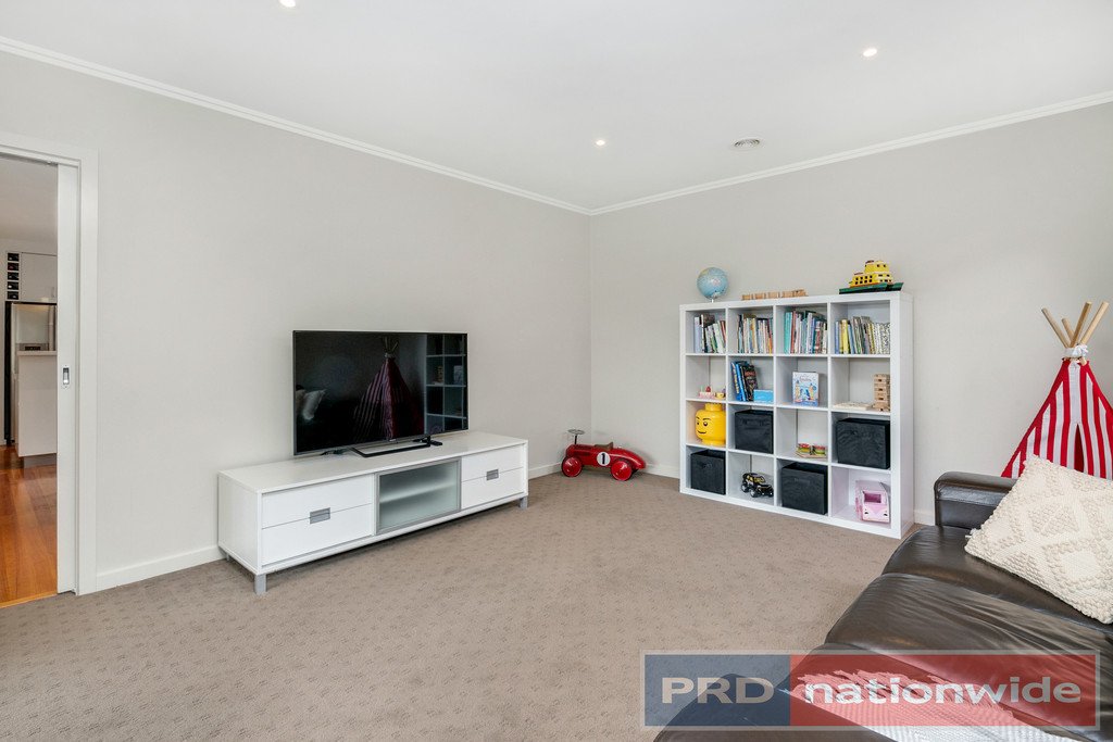 15 Pinevale Way BALLARAT NORTH 14