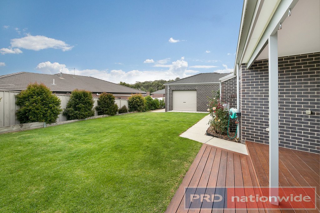 15 Pinevale Way BALLARAT NORTH 16