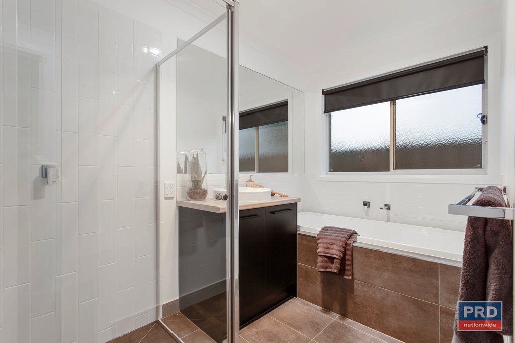 15 Pippin Grove MAIDEN GULLY 12