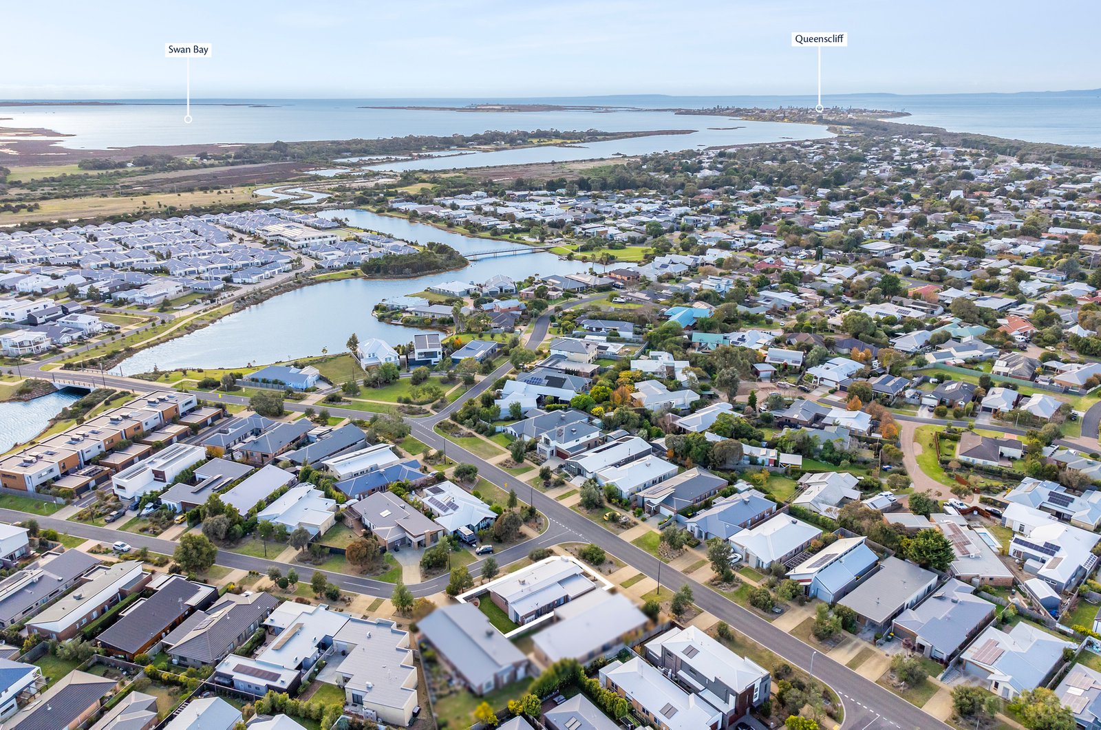 Real Estate and Property in 15 Point Boulevard, Point Londale, VIC