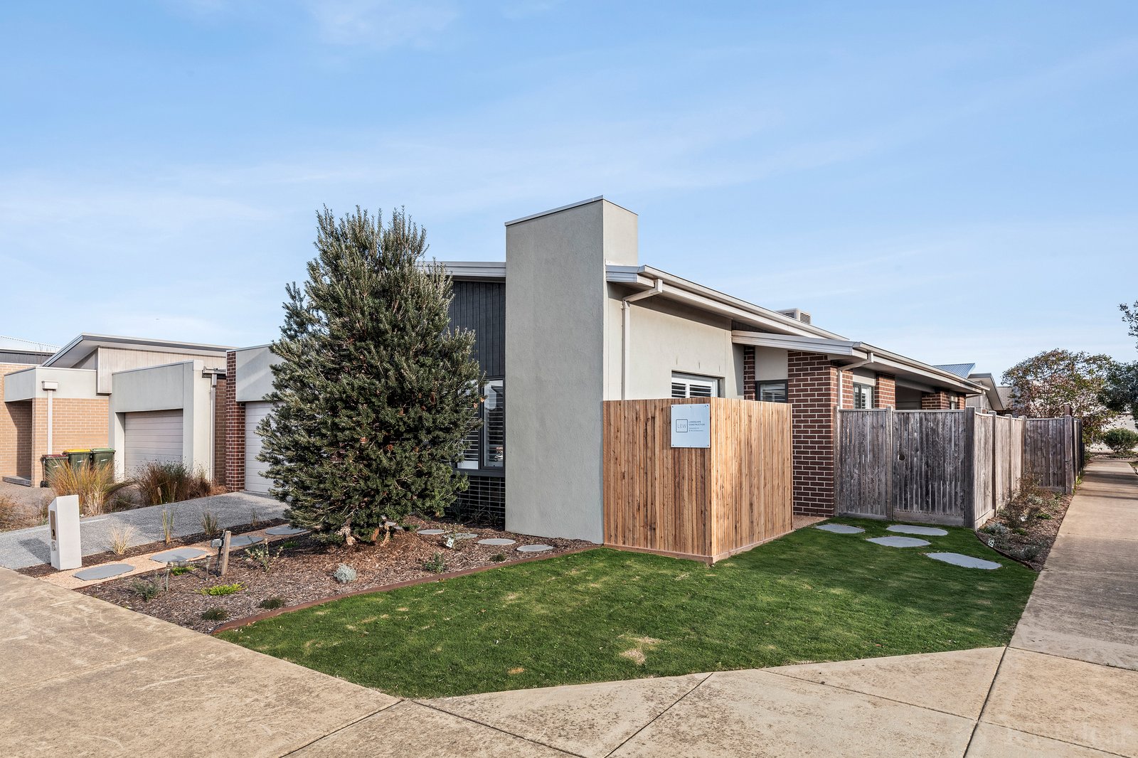 Real Estate and Property in 15 Point Boulevard, Point Lonsdale, VIC