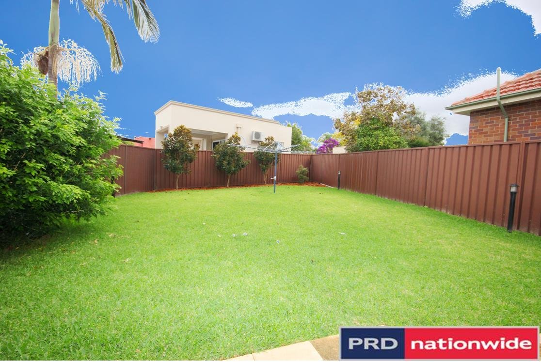 15 Poulton Avenue BEVERLEY PARK 14