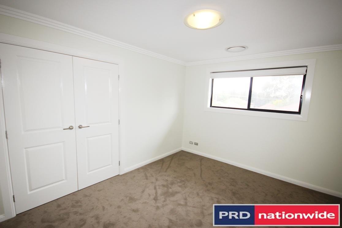 15 Poulton Avenue BEVERLEY PARK 13