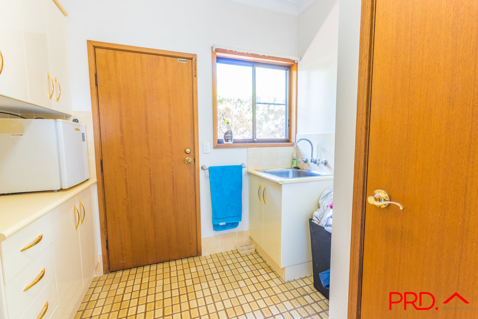 15 Prentice Avenue TAMWORTH 25