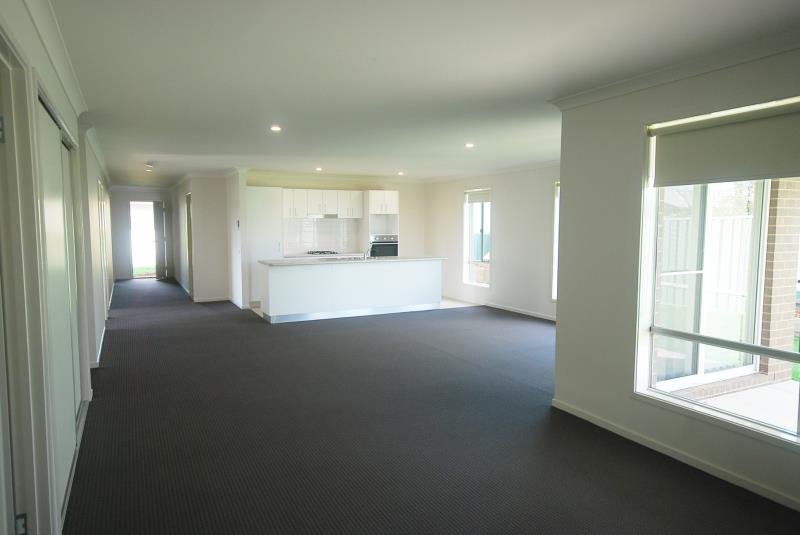 15 Protea Place FOREST HILL 2