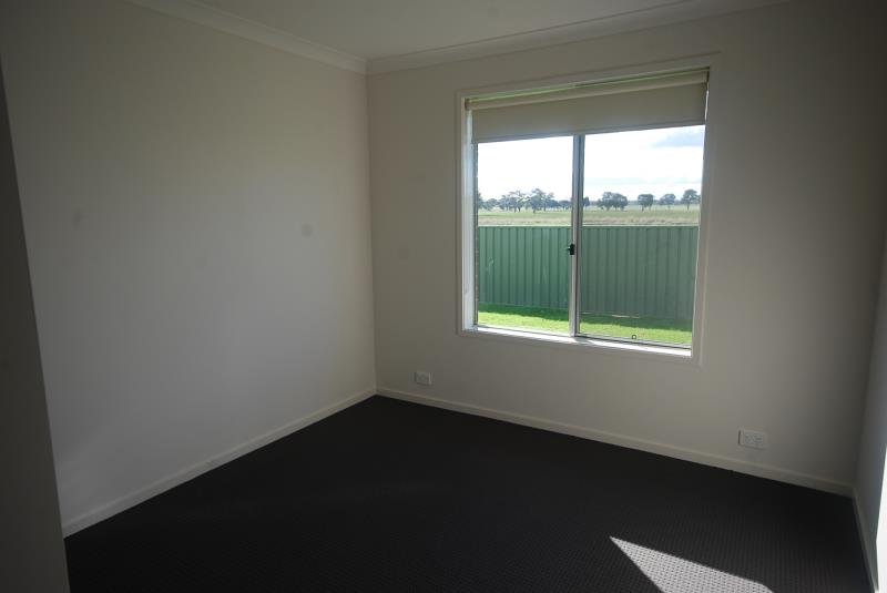 15 Protea Place FOREST HILL 4