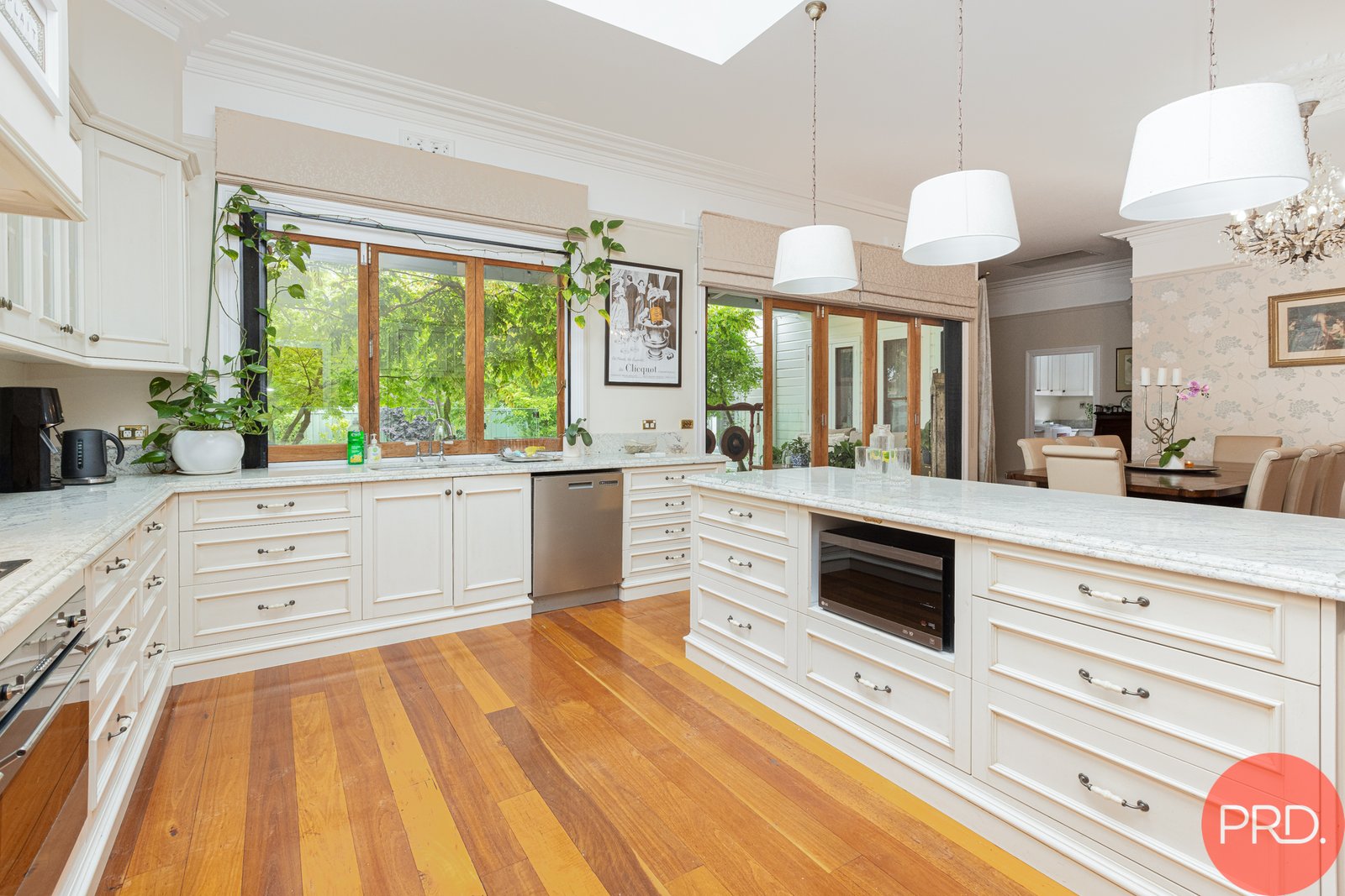 15 Queen Street LORN 3